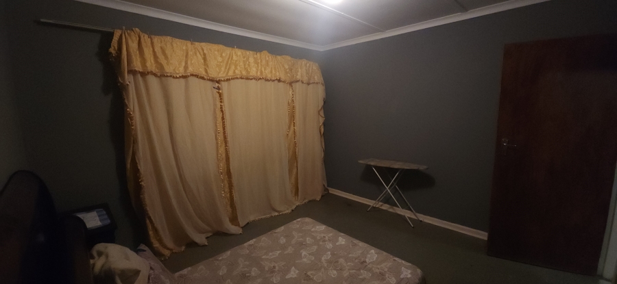 2 Bedroom Property for Sale in Algoa Park Eastern Cape